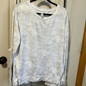 Size large athletic wear by Vimmia.   Barely worn and never tossed in dryer